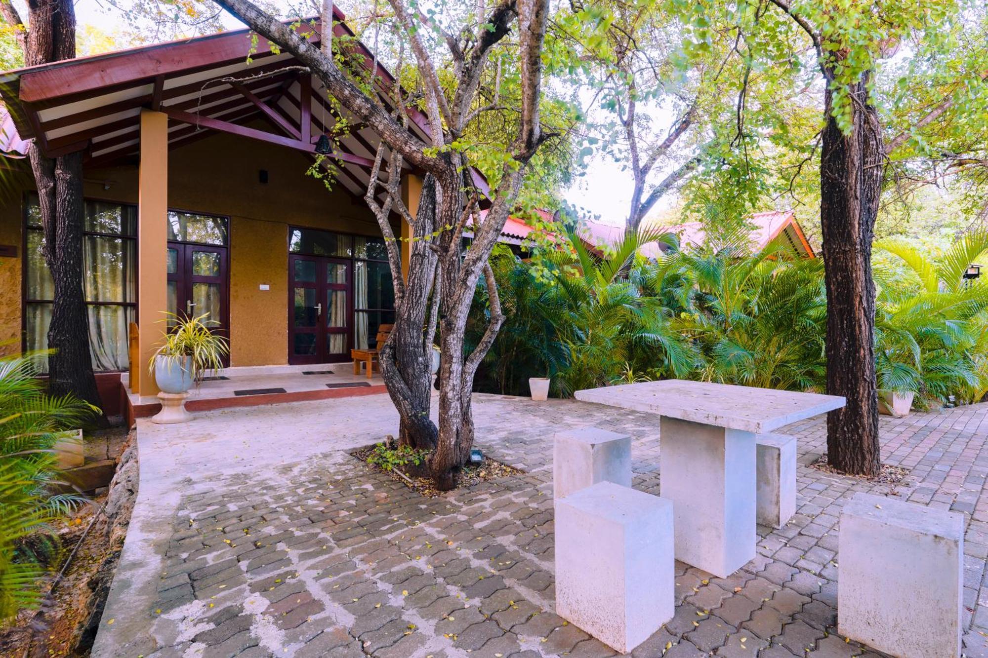 Safari Lodge Yala Kataragama Exterior photo